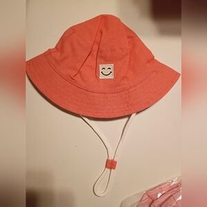 Kids Coral Bucket Hat with Smile Patch -Sz 24 Months (50)